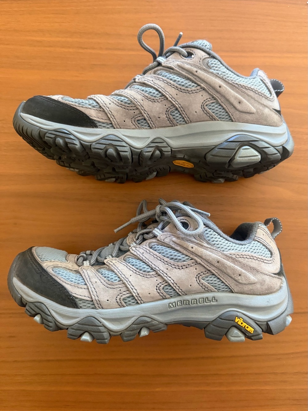 Merrell Women's Moab 3 hiking shoes - Size 8.5 - Picture 3 of 8